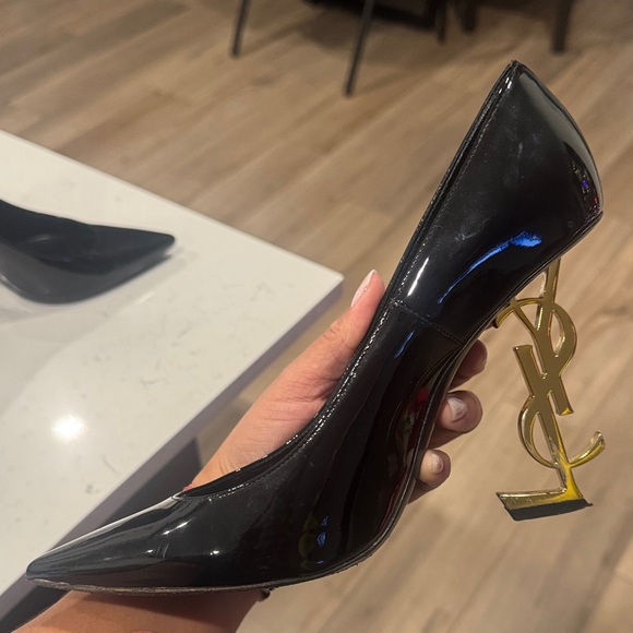 Black Patent Leather Heels with Gold Accent - Picture 3 of 6